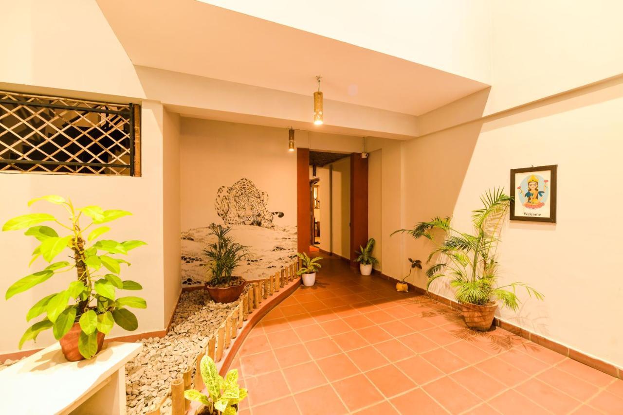 Safari Quest Hotel Mysore Exterior photo