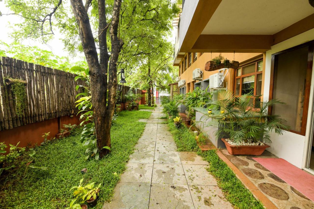 Safari Quest Hotel Mysore Exterior photo