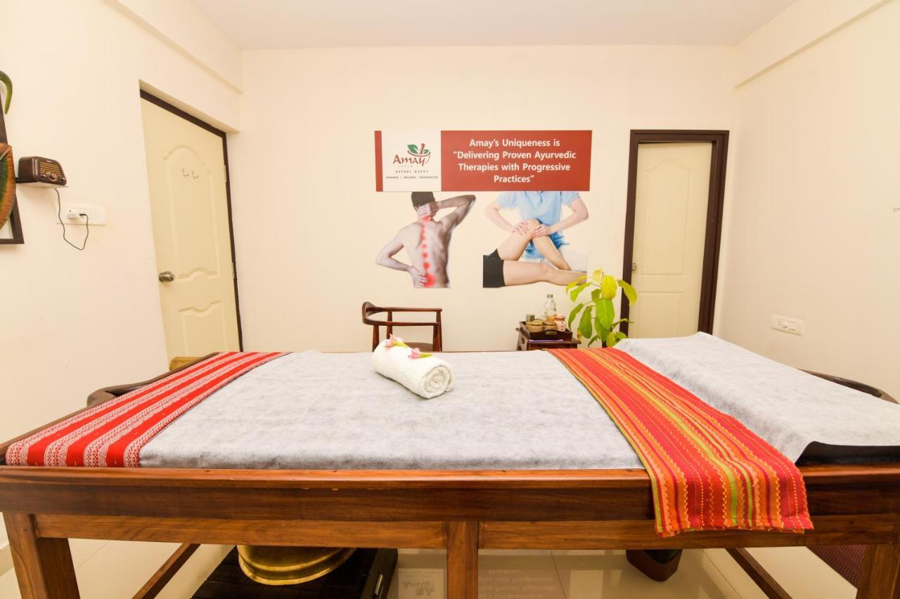Safari Quest Hotel Mysore Exterior photo