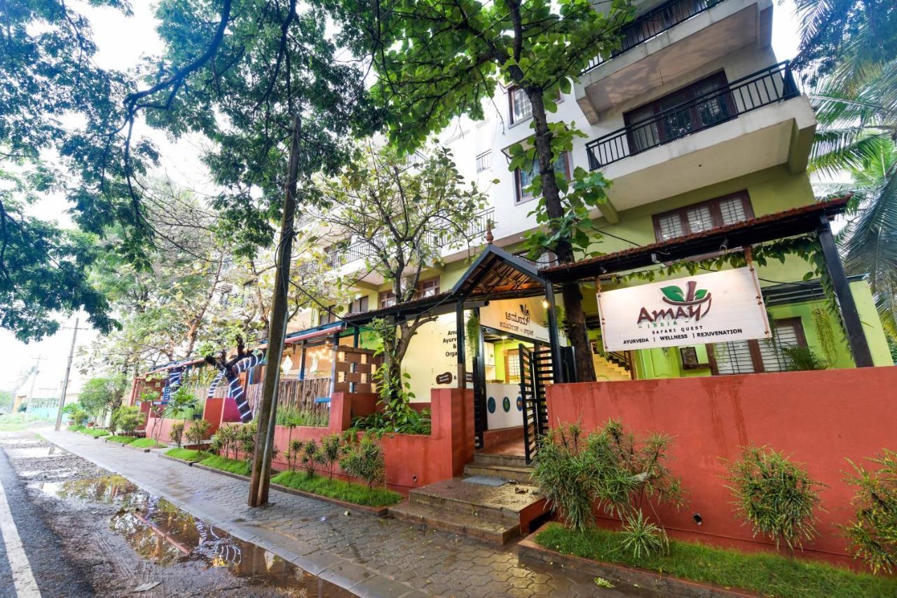 Safari Quest Hotel Mysore Exterior photo
